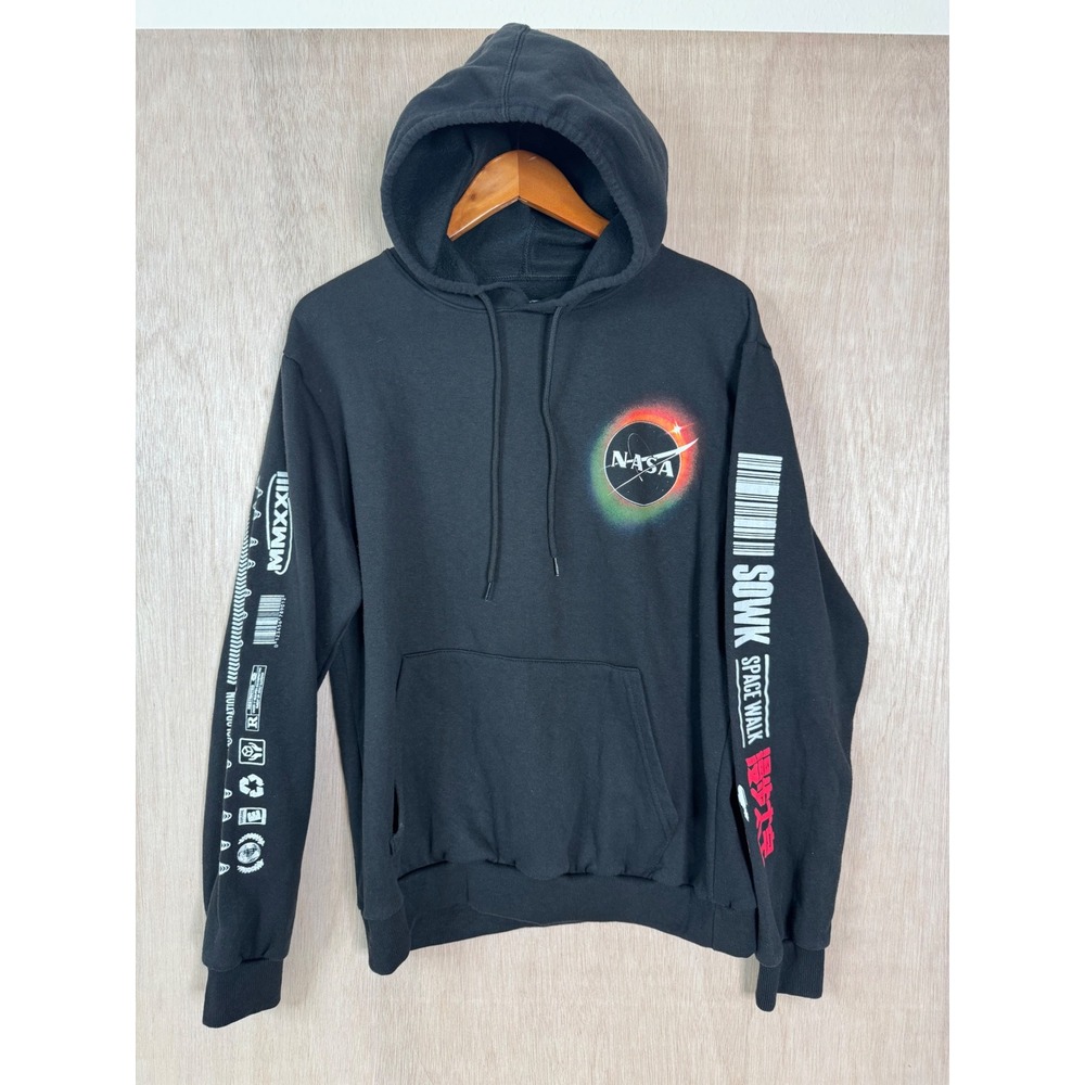 NASA Pullover Graphic Hoodie Mens Medium Black Explore Astronaut Streetwear M